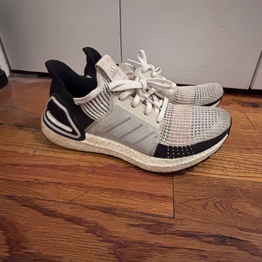 Adidas Ultraboost 19 Running Athletic Shoes Women's 7.5 Crystal White